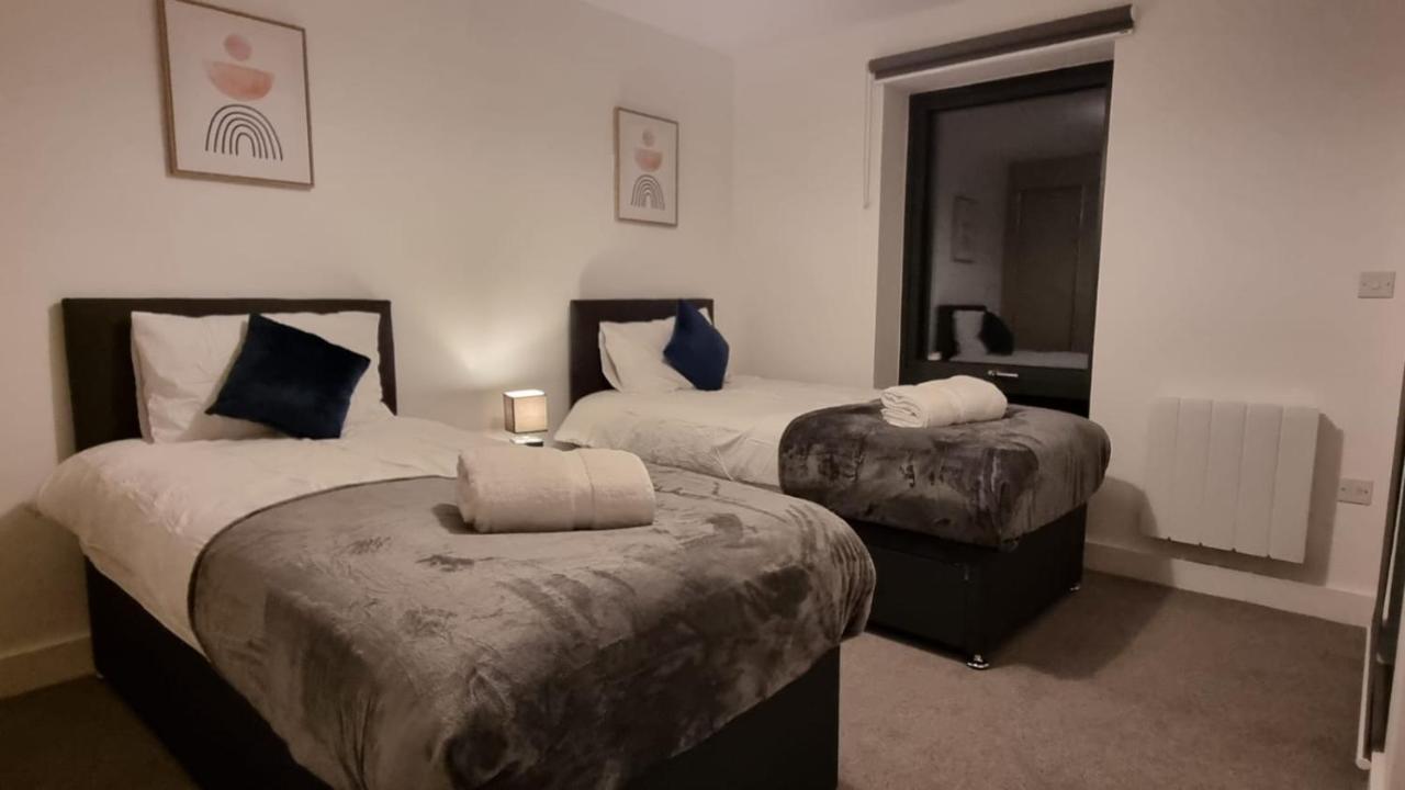 הוקלי הית' Spacious Balcony View Apt Near Nec Bhx Free Parking Sleeps 4 מראה חיצוני תמונה